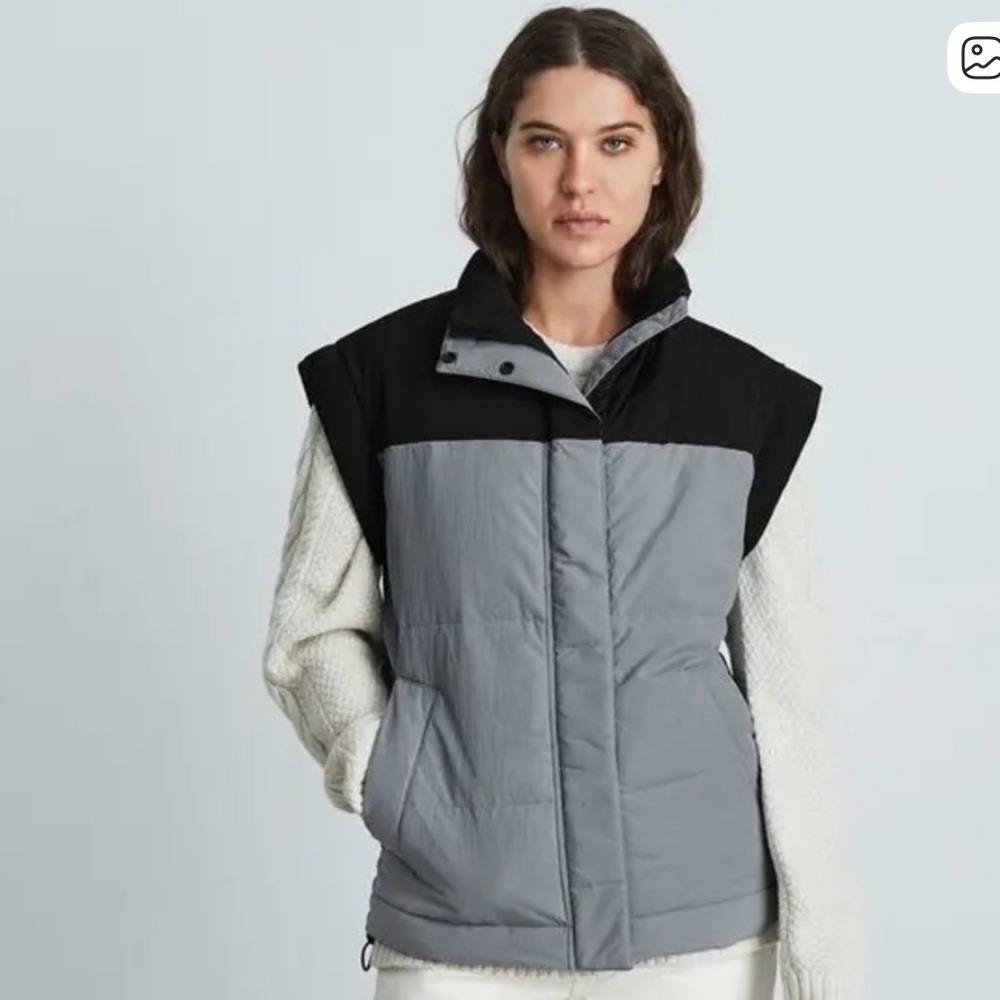 Everlane Women's Black and Gray Renew Vest